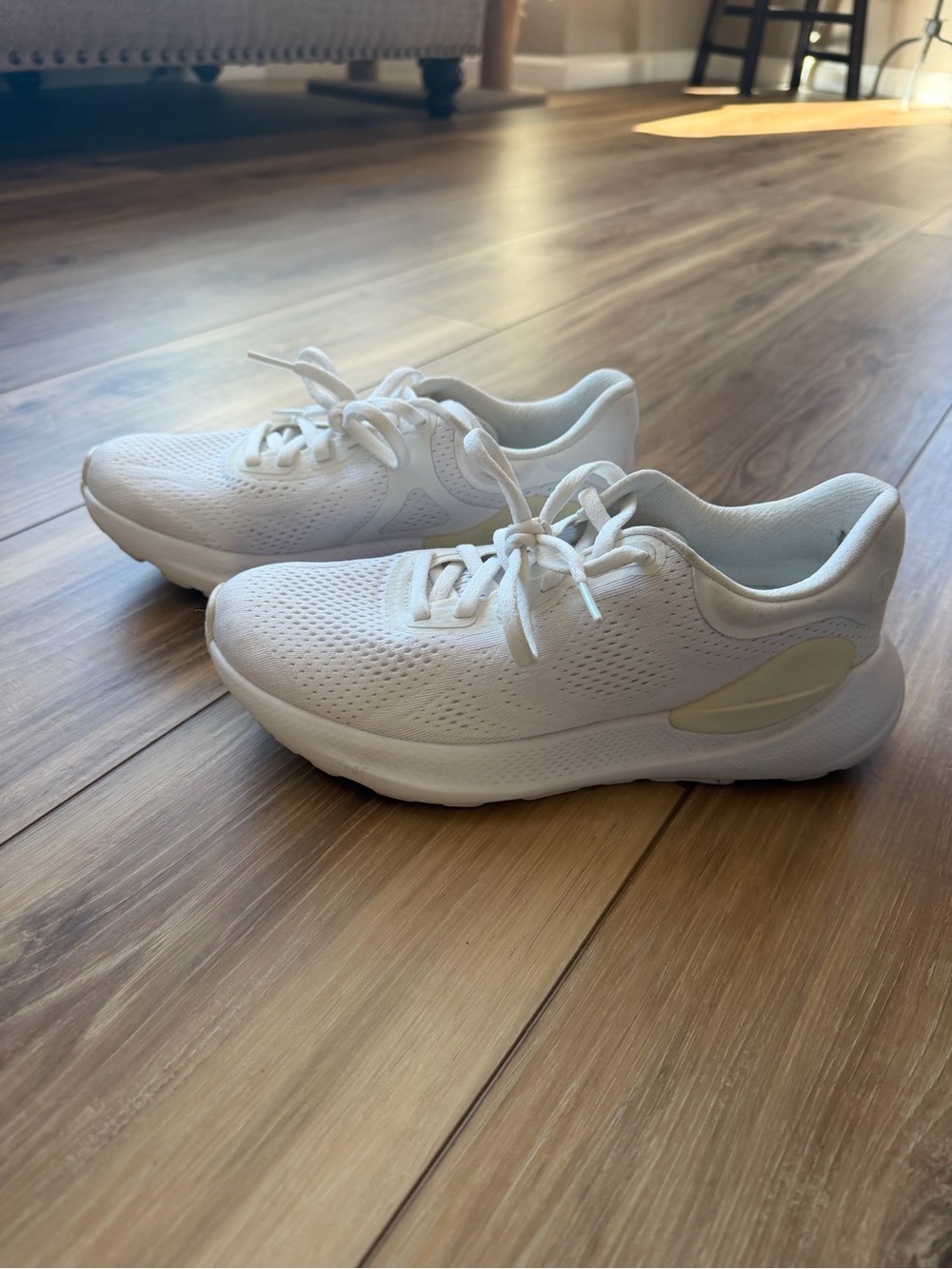 Lululemon All-White Running Shoes - Picture 7 of 9